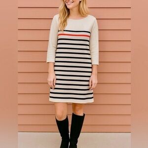 ❄️3/$15 H&M Striped Shift Dress Medium